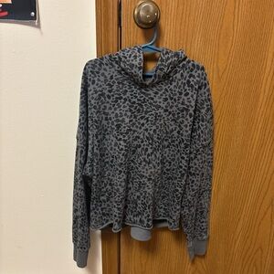 Old Navy Gray Animal Print Hoodie